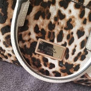 Guess purse